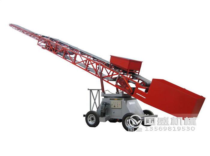 伸縮皮帶輸送機工作環境 伸縮皮帶輸送機工作環境