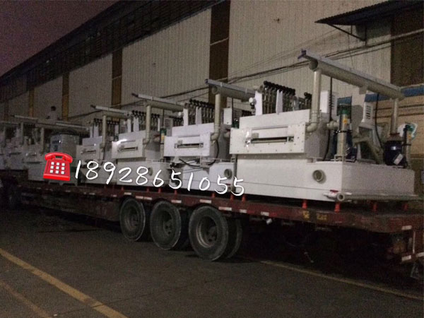 14米高精密蝕刻機裝車發貨!