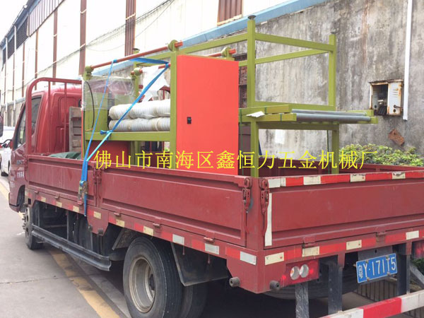 單棍覆膜機(jī)裝車發(fā)貨！